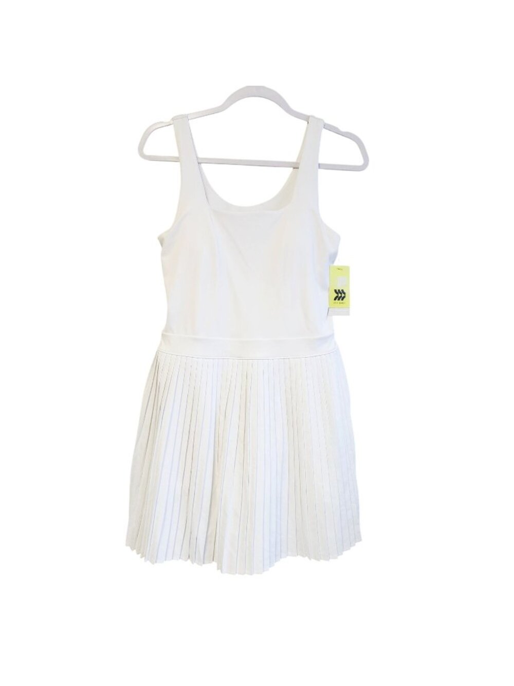 All In Motion White Pleated Active Dress Size M Sustainable Polyester Blend